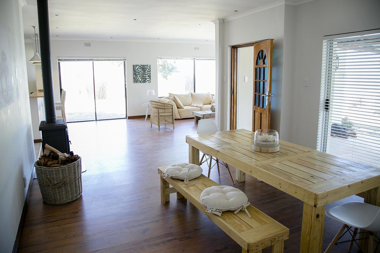 Amazing Beach House In Melkbos! Van Riebeeckstrand Экстерьер фото